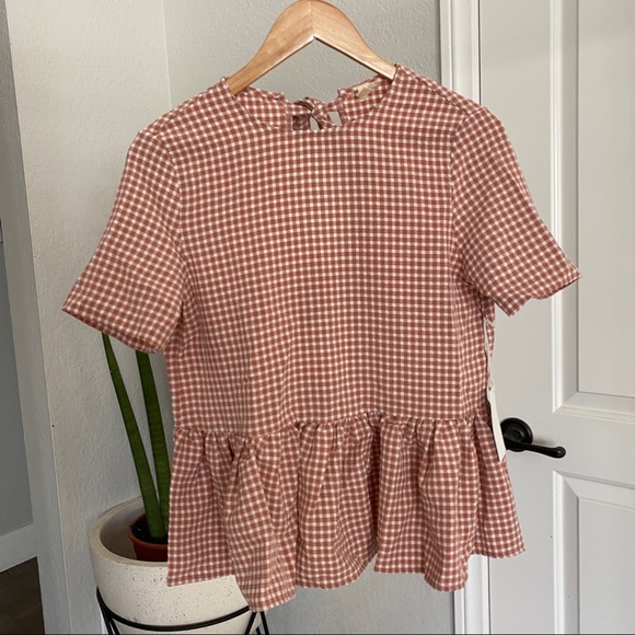 Plaid Ruffle Top - Picture 2 of 5